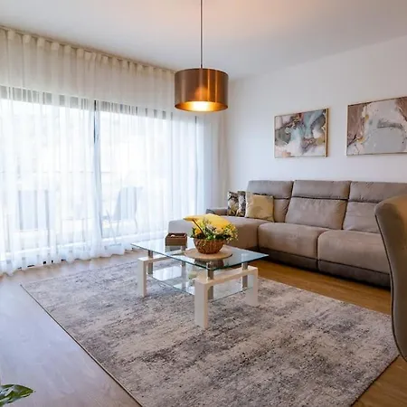 Apartamento Penthouse T1 Saint Lucas